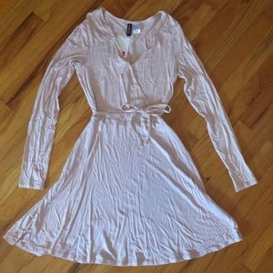 Peach v neck dress from H&M